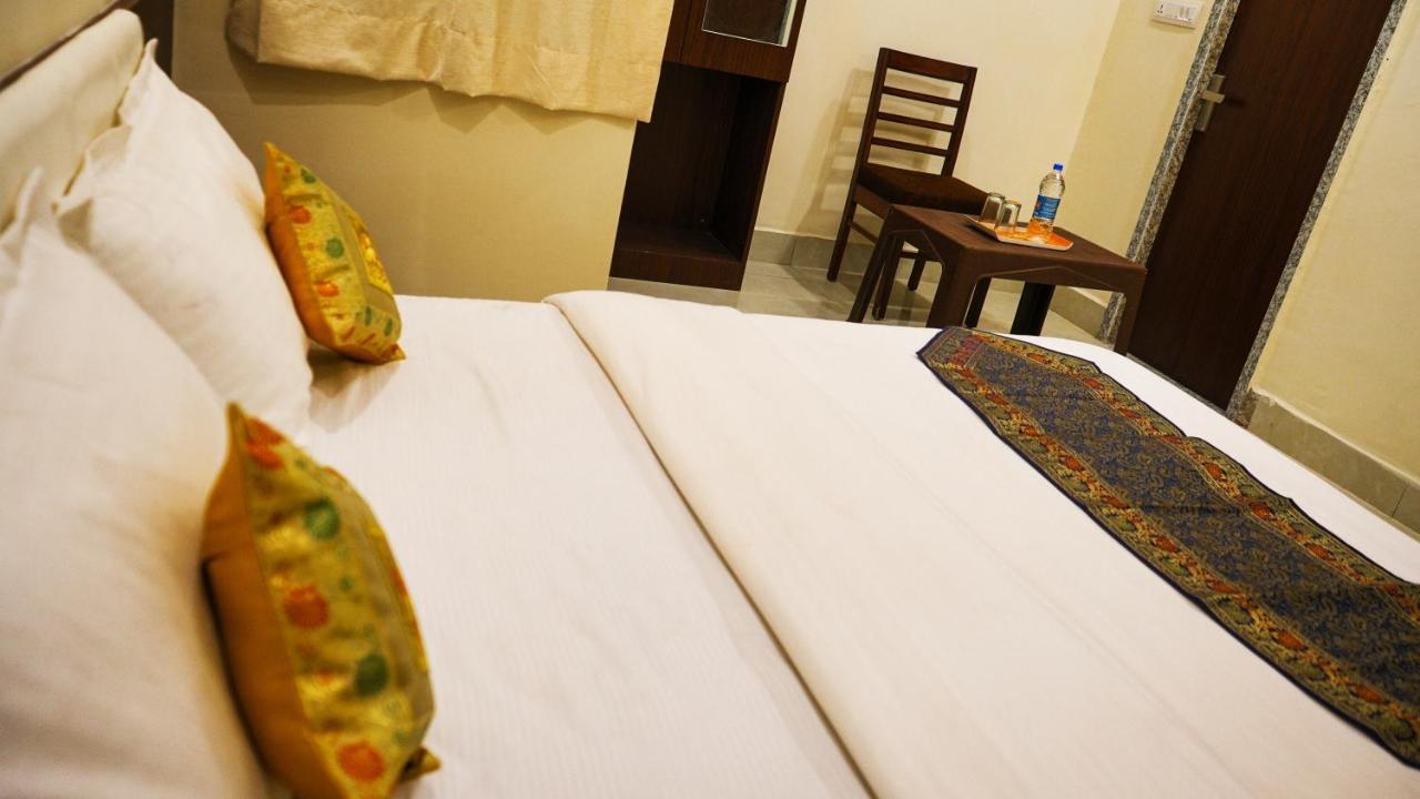 Hotel Veer Palace Near Udaipole Udaipur Dış mekan fotoğraf