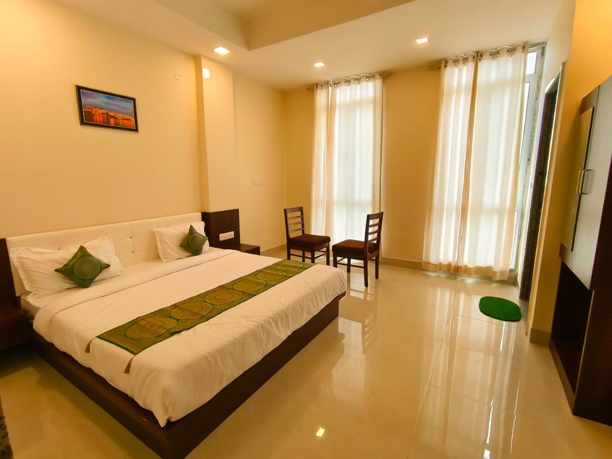 Hotel Veer Palace Near Udaipole Udaipur Dış mekan fotoğraf