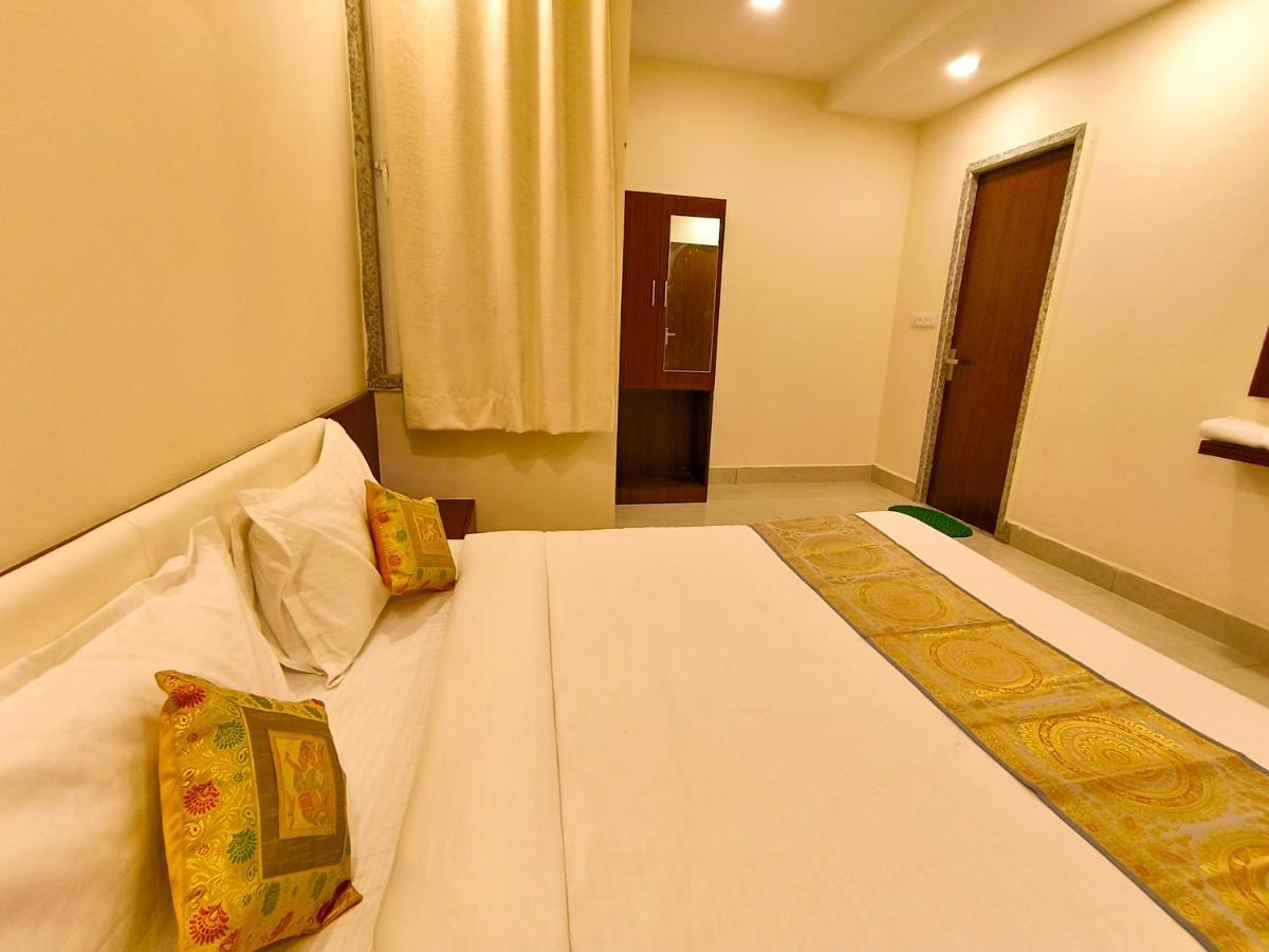 Hotel Veer Palace Near Udaipole Udaipur Dış mekan fotoğraf