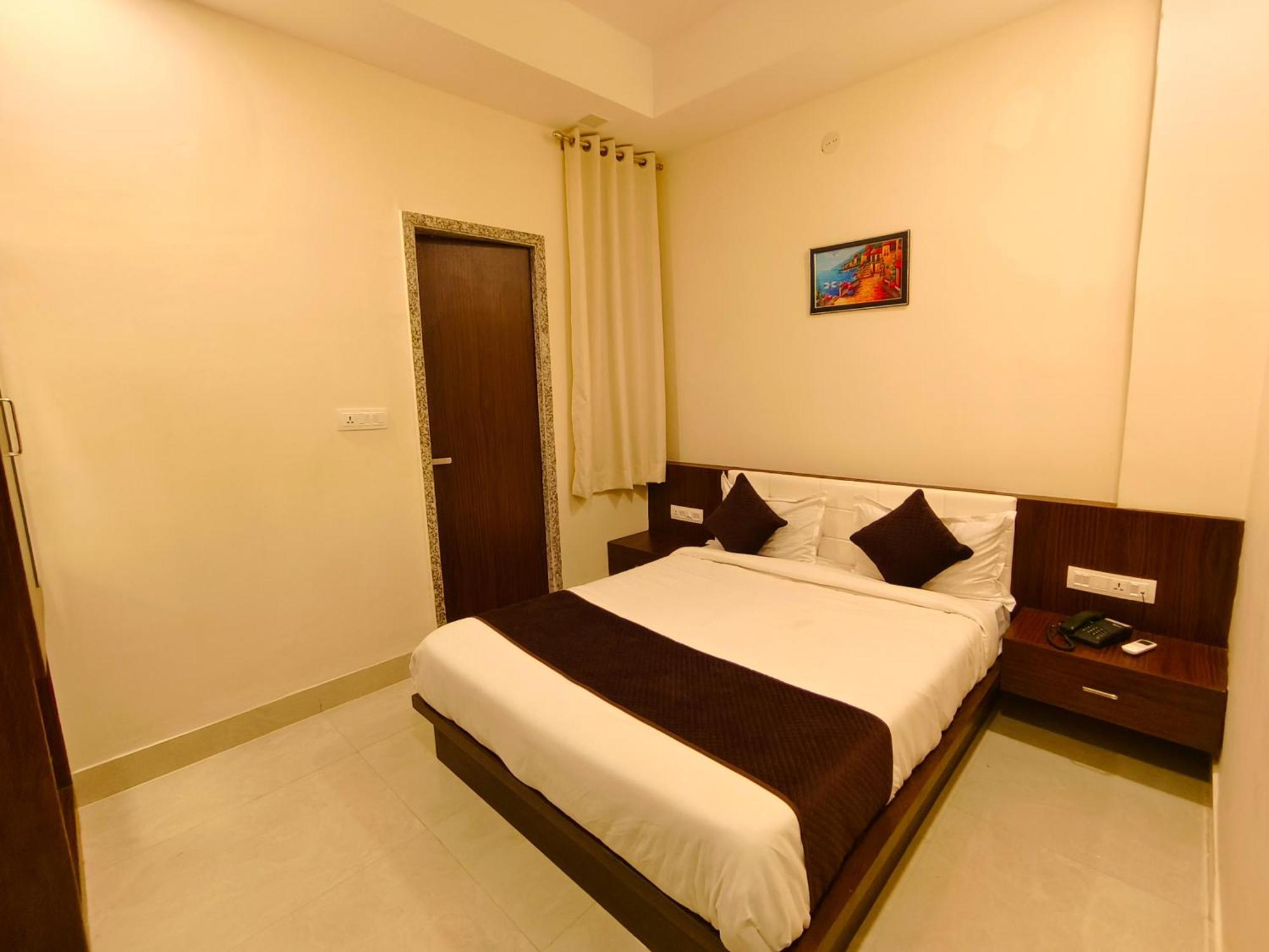 Hotel Veer Palace Near Udaipole Udaipur Dış mekan fotoğraf